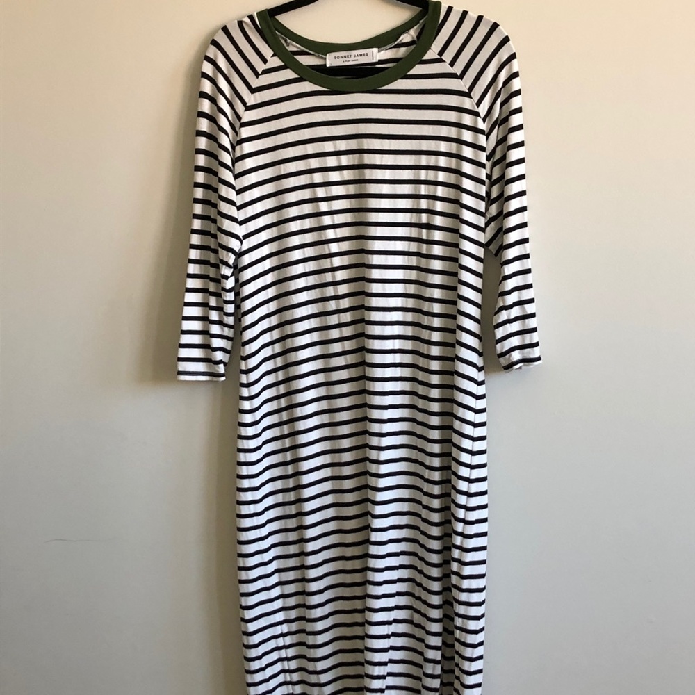 Stretchy Sonnet James play dress